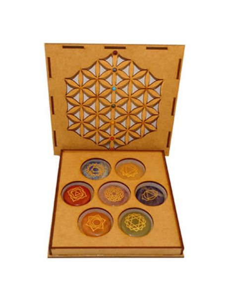 Estuche de Madera con Siete Gemas para Chakras Flor de la Vida