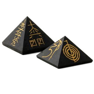 Pirámide de Shungit con Símbolos Reiki - 3x3 cm.