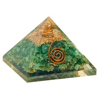 Orgonita Pirámide Cuarzo Verde y Espiral 7x7 cm.