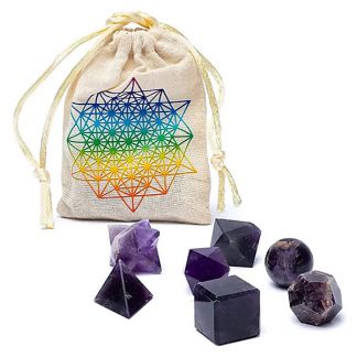 Juego de Siete Poliedros de Amatista en Bolsa